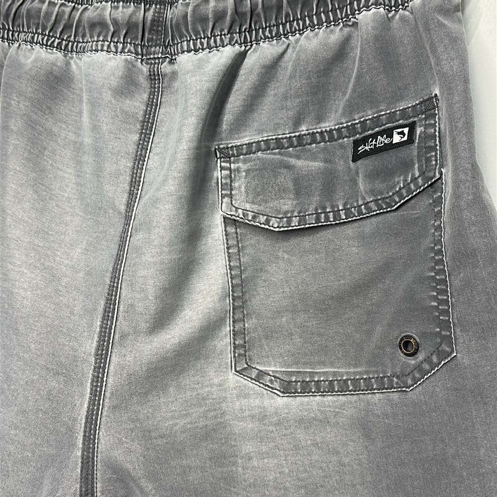 Salt Life Gray Swim Trunks Men’s Large | Sand-Washed Look | Elastic Waist - Picture 5 of 8